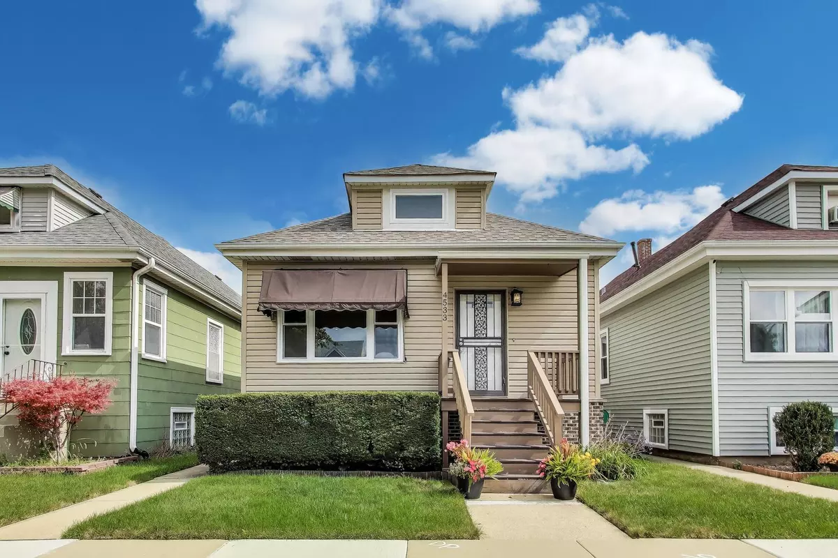 Chicago, IL 60630,4533 N McVicker Avenue