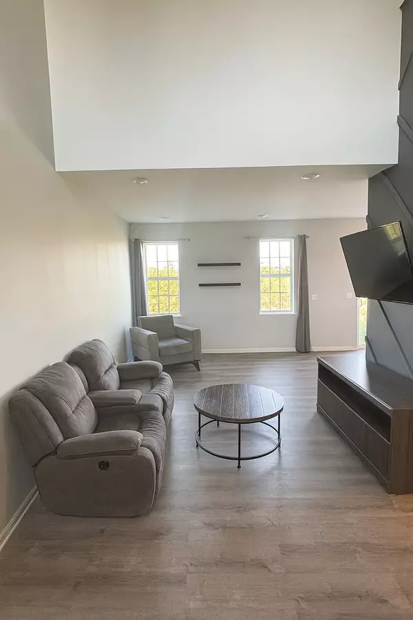 Manhattan, IL 60442,15058 W Quincy Circle