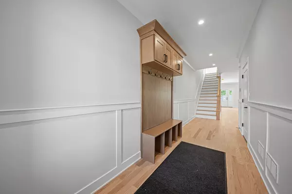 Mokena, IL 60448,11325 1st Street