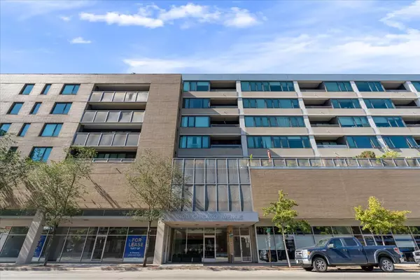 900 Chicago Avenue #413, Evanston, IL 60202