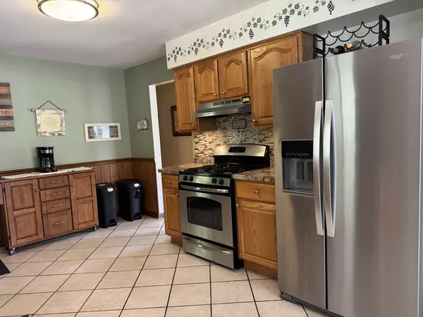 Lockport, IL 60441,609 Oak Street