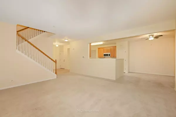 Streamwood, IL 60107,1463 Yellowstone Drive