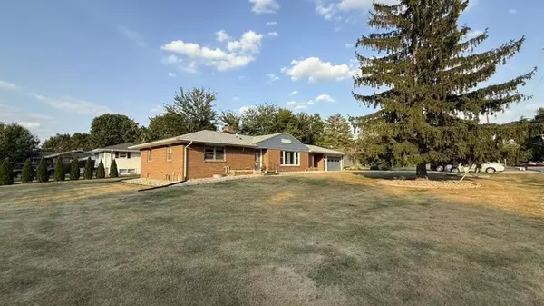 Rockford, IL 61107,3112 Highcrest Road