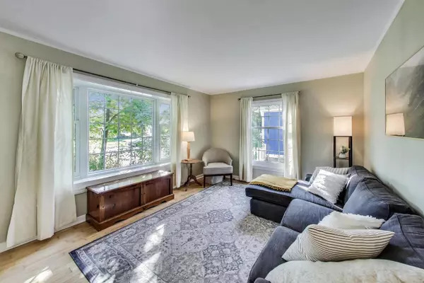 Grayslake, IL 60030,230 Burton Street