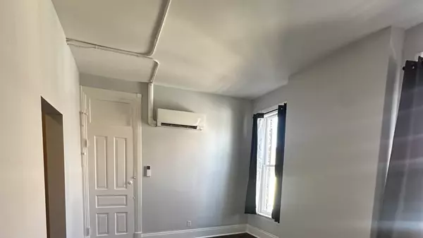 Lockport, IL 60441,1028 State Street #2