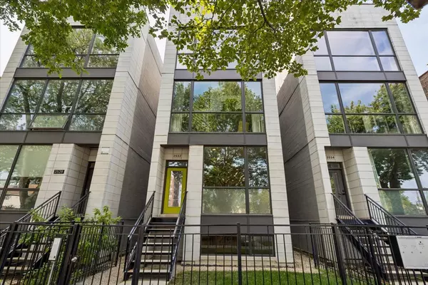 2532 N Linden Place #1, Chicago, IL 60647