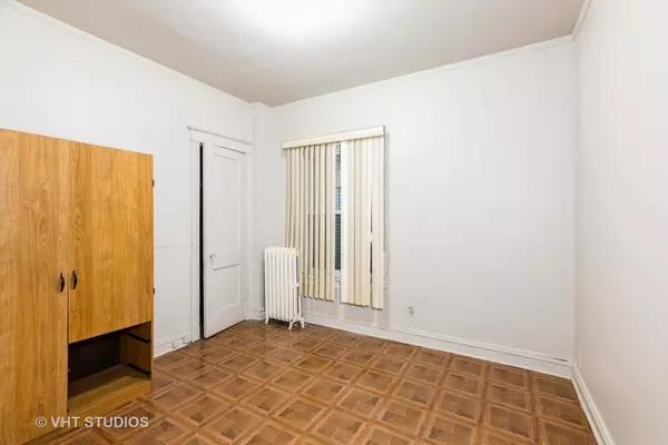 Chicago, IL 60619,7811 S Wabash Avenue