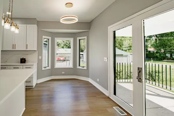 Grayslake, IL 60030,33485 N Mill Road