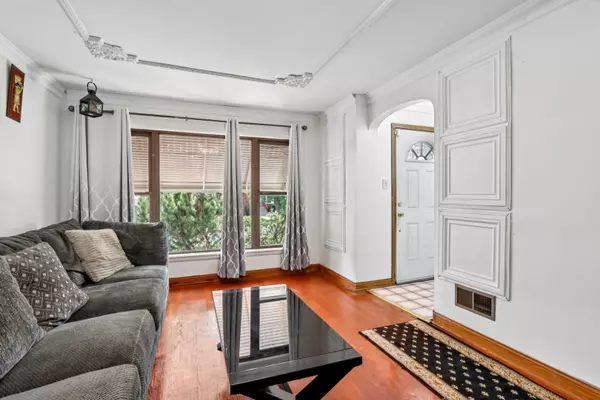 Chicago, IL 60652,3644 W 82nd Street