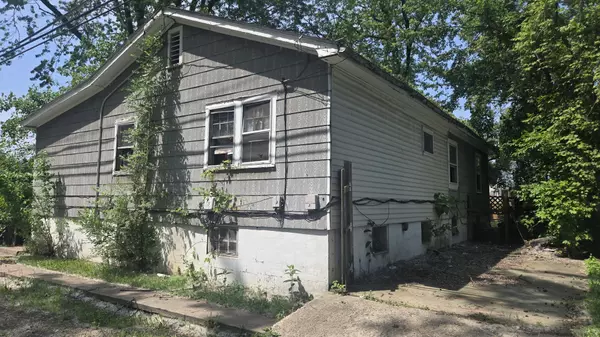 Dolton, IL 60419,13849 Kanawha Avenue