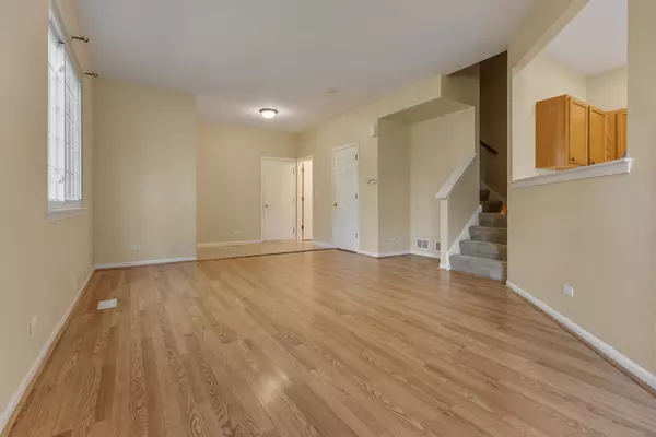 Grayslake, IL 60030,1414 Remington Court