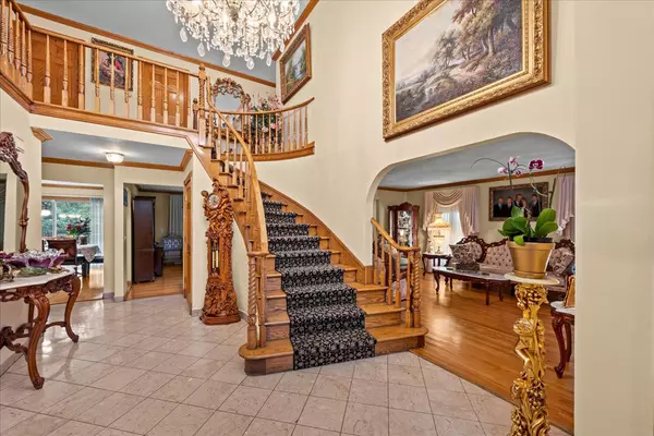 Glenview, IL 60025,Address not disclosed