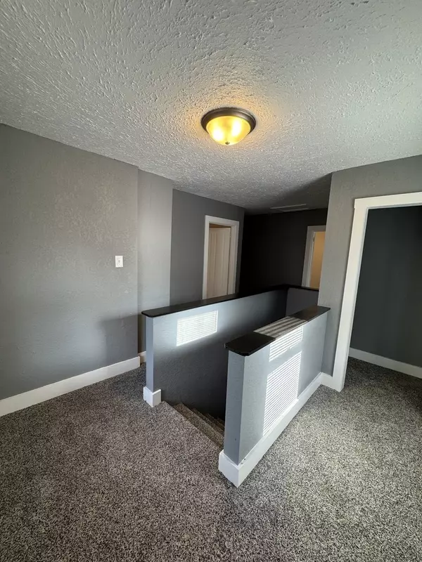 Sterling, IL 61081,611 Broadway Avenue