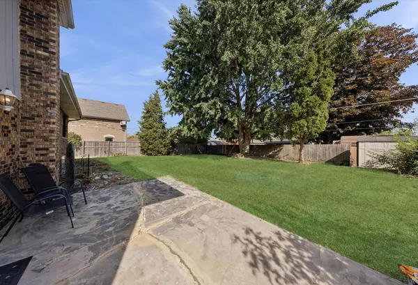 Palos Hills, IL 60465,10433 S 83rd Avenue