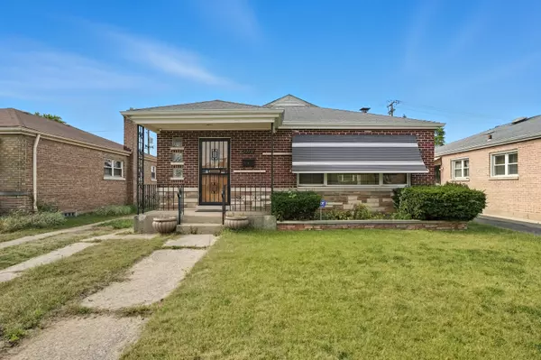12732 S Laflin Street, Calumet Park, IL 60827