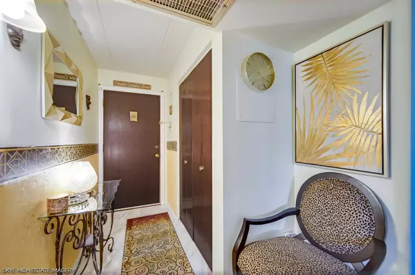 Lansing, IL 60438,18855 Burnham Avenue #234