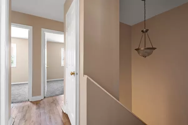 Maywood, IL 60153,2101 S 4th Avenue #B