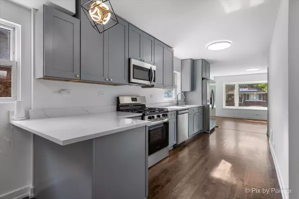 Chicago, IL 60619,9023 S Dobson Avenue