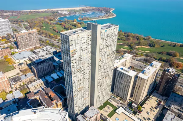 655 W Irving Park Road #5305, Chicago, IL 60613