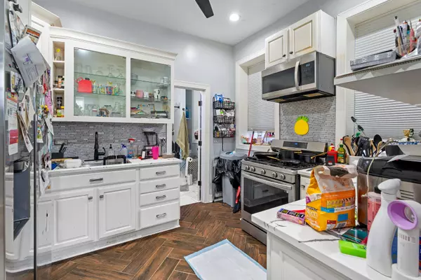 Chicago, IL 60608,1314 W 18th Place