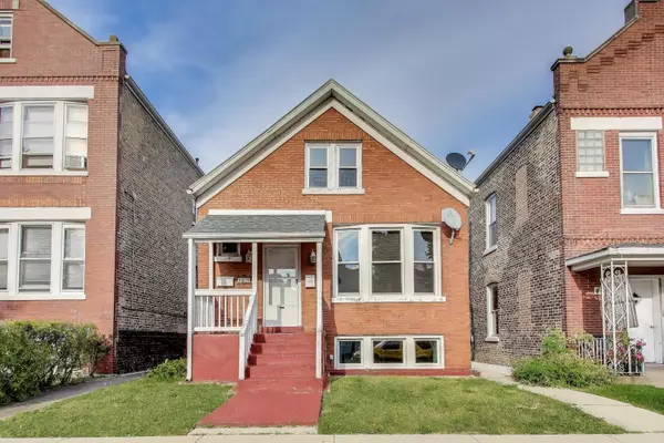 4039 S Montgomery Avenue, Chicago, IL 60632
