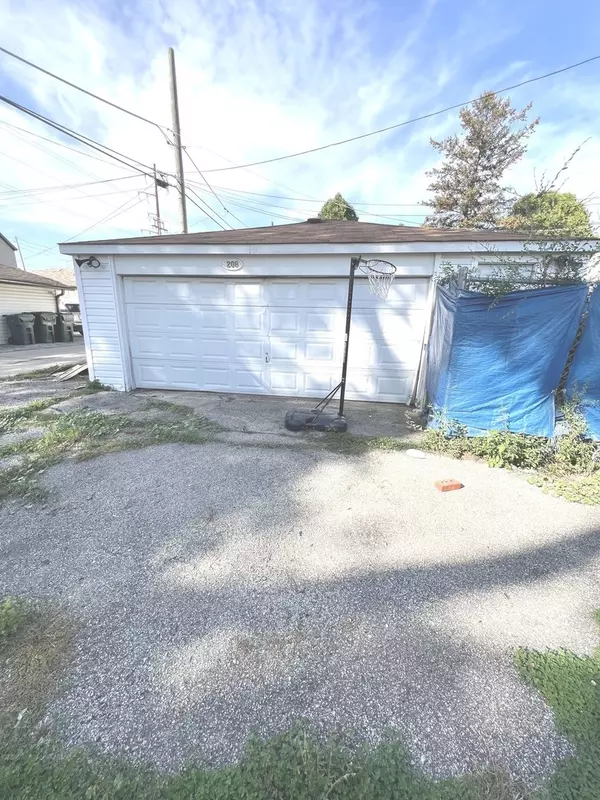 Bellwood, IL 60104,208 28th Avenue