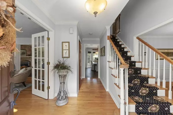 Wheaton, IL 60189,28 Winners Cup Circle