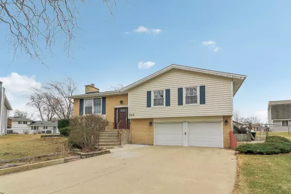 Schaumburg, IL 60193,712 Dante Court