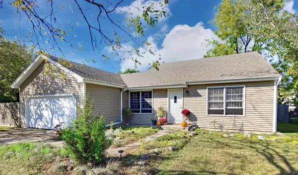 301 N Huntington Drive, Mchenry, IL 60050