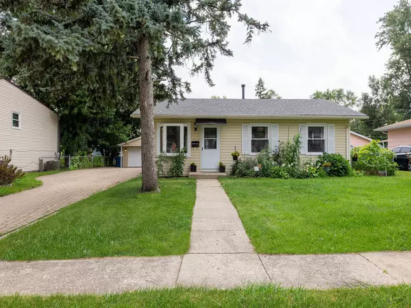1649 Park Avenue, Hanover Park, IL 60133