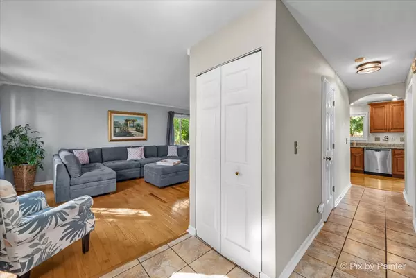 Cary, IL 60013,888 Blazing Star Trail