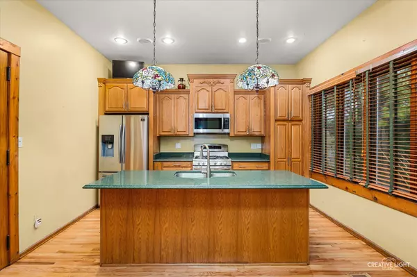 Joliet, IL 60436,230 Comstock Street