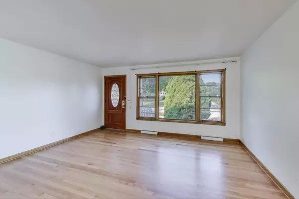 Mount Prospect, IL 60056,901 S Can Dota Avenue