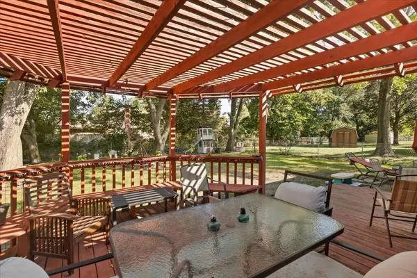 Homewood, IL 60430,1246 Thomas Street