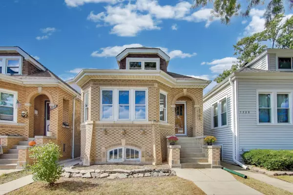 5906 N Mason Avenue, Chicago, IL 60646