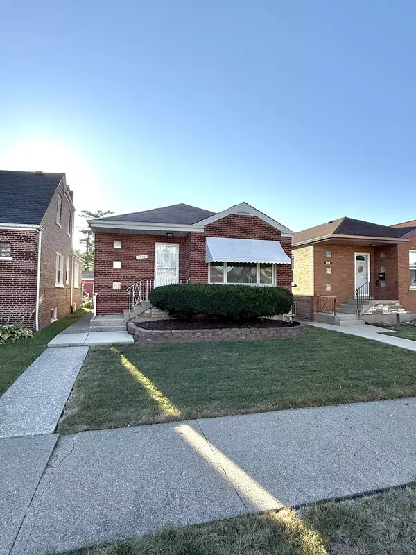 8542 S Winchester Avenue, Chicago, IL 60620