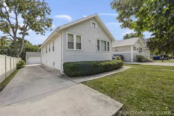 Villa Park, IL 60181,727 S Oakland Avenue