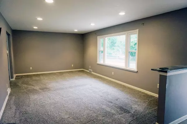 Rockford, IL 61114,2728 Edgewood Drive