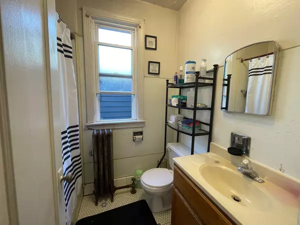 Chicago, IL 60619,7846 S Evans Avenue