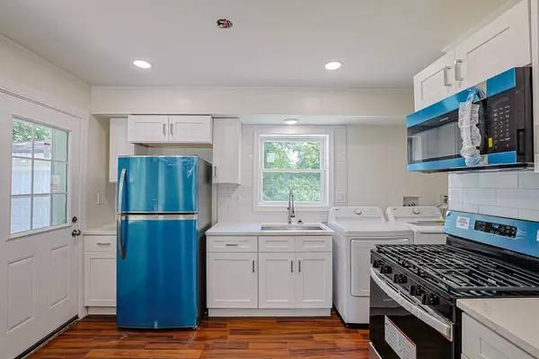 Park Forest, IL 60466,8 ALLEGHENY Court