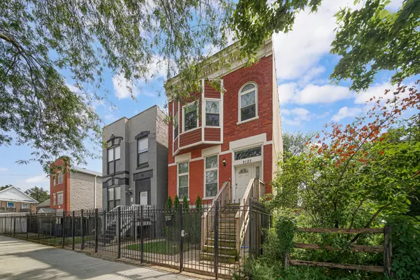 2123 W Adams Street, Chicago, IL 60612