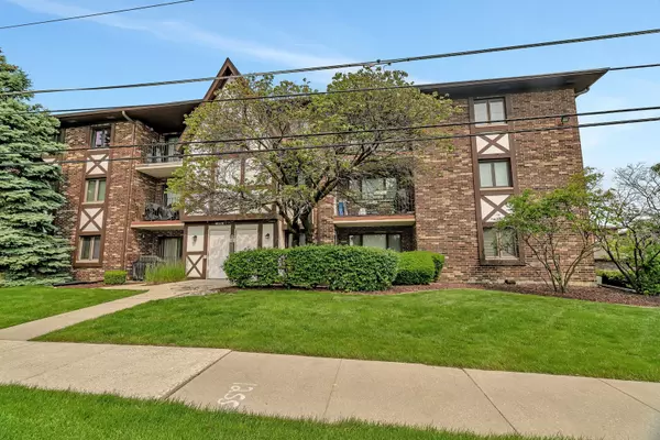 Chicago Ridge, IL 60415,10528 Ridge Cove Drive #11A