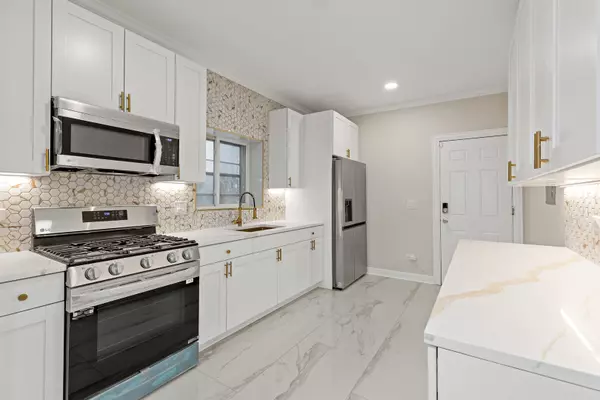 Chicago, IL 60639,1742 N Mayfield Avenue