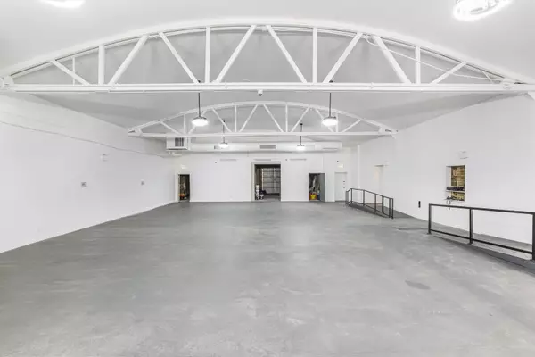 Chicago, IL 60608,1601 S Morgan Street