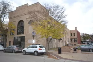Elgin, IL 60120,77 S Riverside Drive