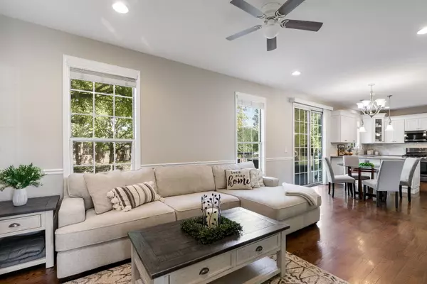 Lake Zurich, IL 60047,1276 William Drive