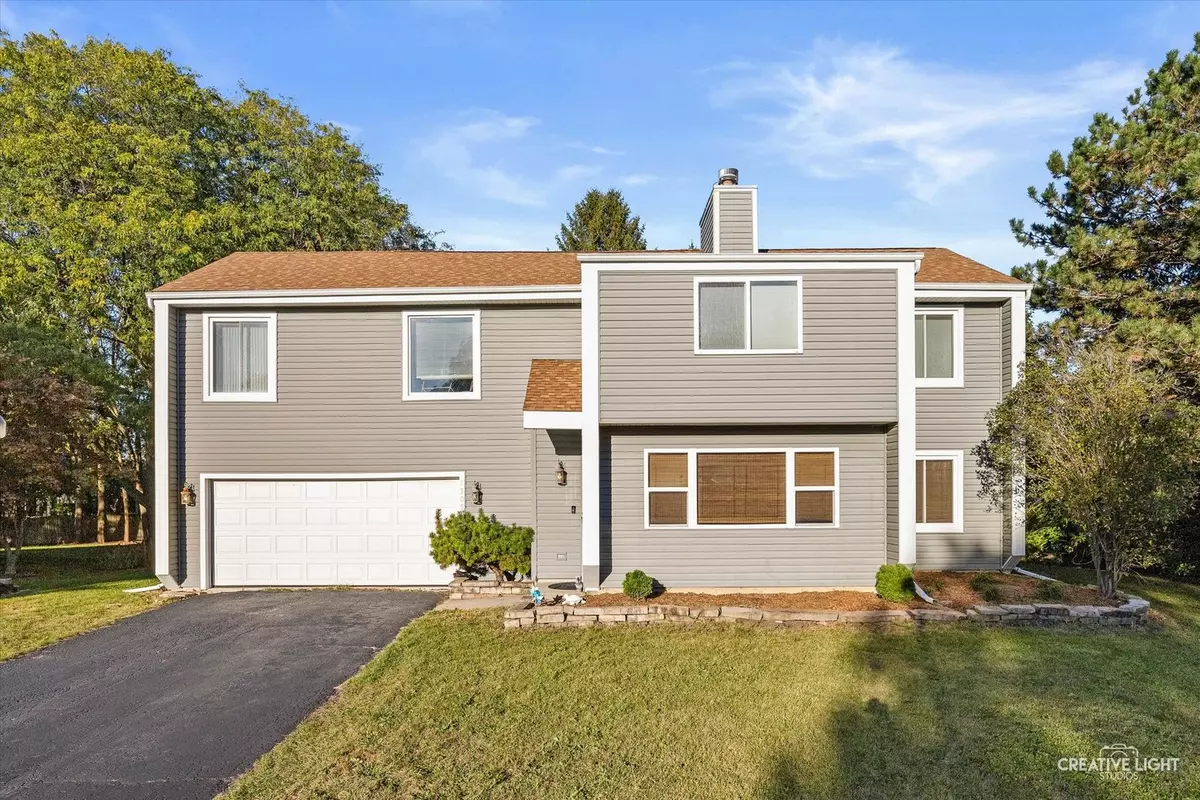Naperville, IL 60564,1305 Morningstar Court