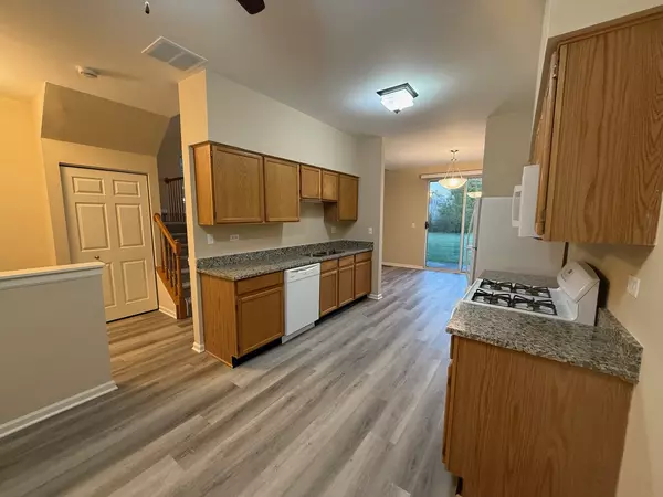 Gurnee, IL 60031,17876 W Braewick Road
