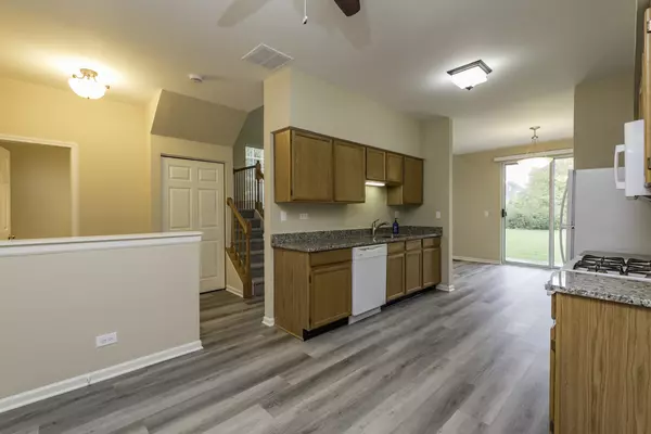 Gurnee, IL 60031,17876 W Braewick Road