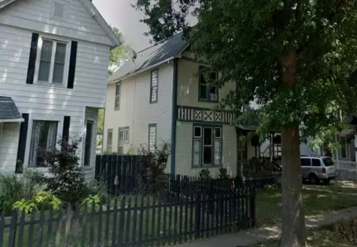 Springfield, IL 62702,1028 N 4th Street